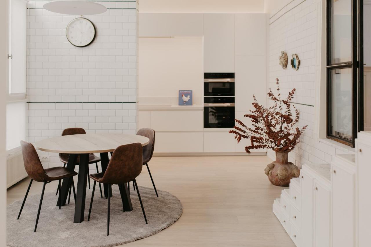 Blue Bird Moriaan Antwerpen